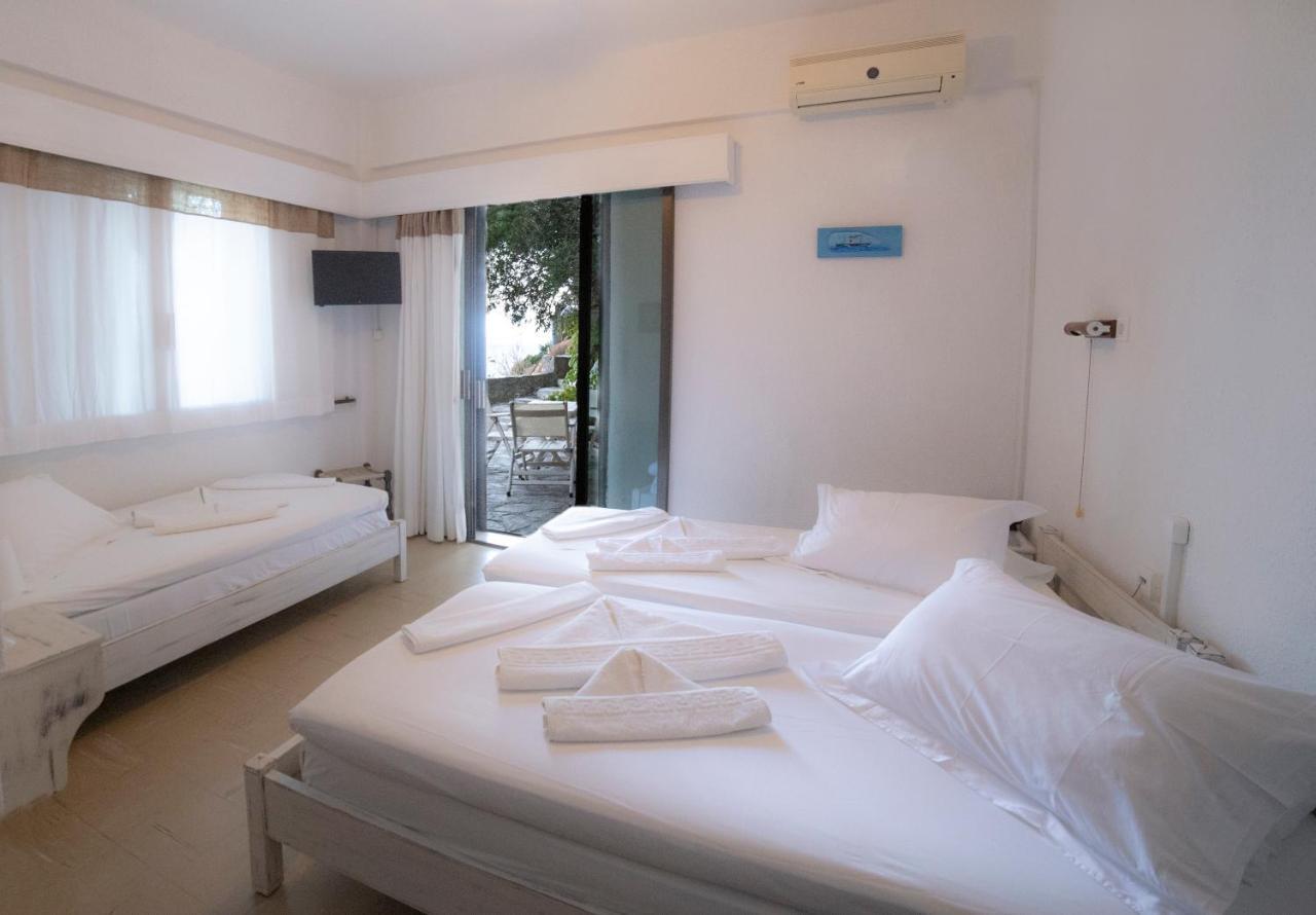 Marina Hotel Ágios Kírykos Extérieur photo