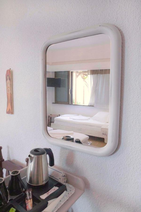 Marina Hotel Ágios Kírykos Extérieur photo