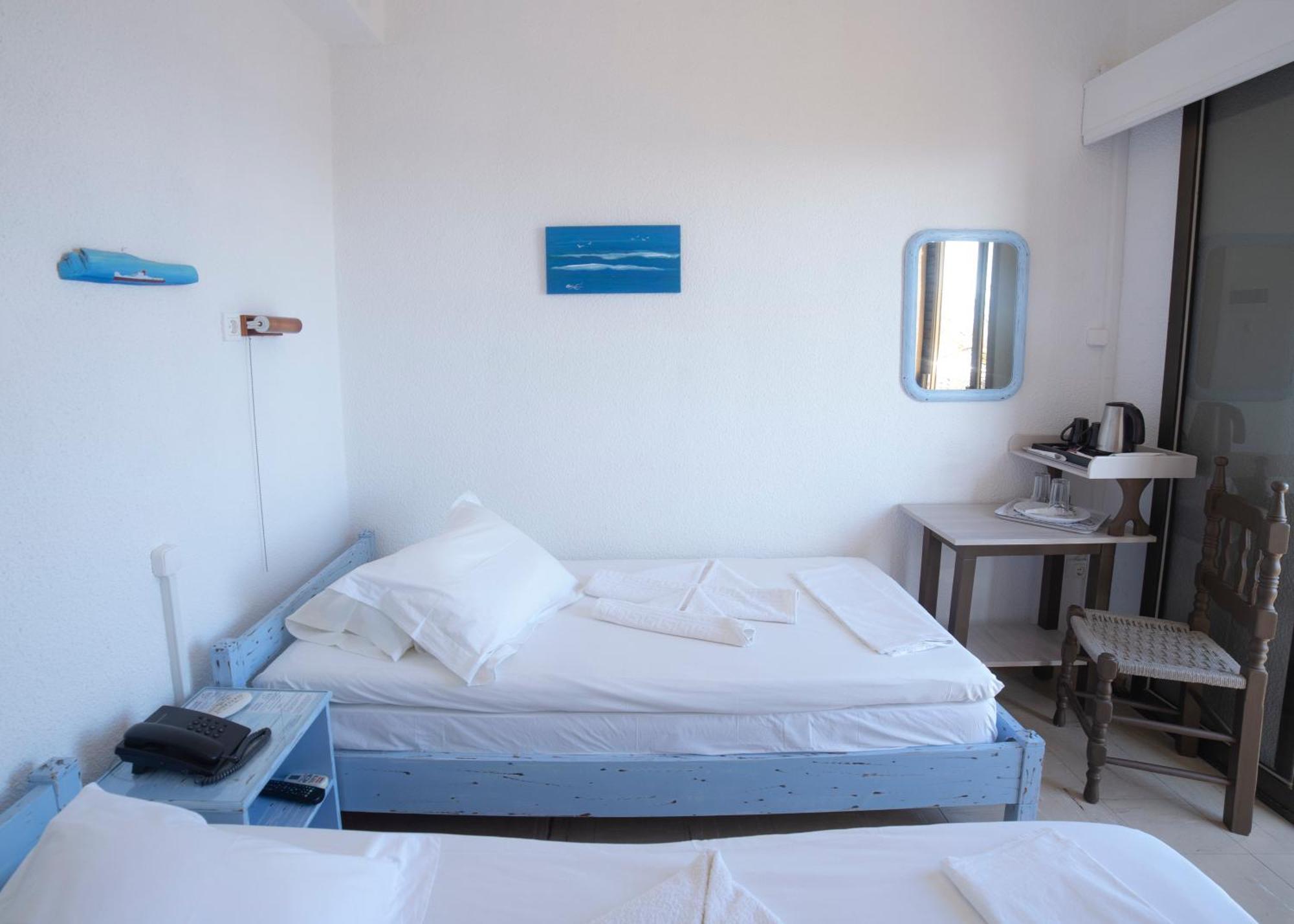 Marina Hotel Ágios Kírykos Extérieur photo