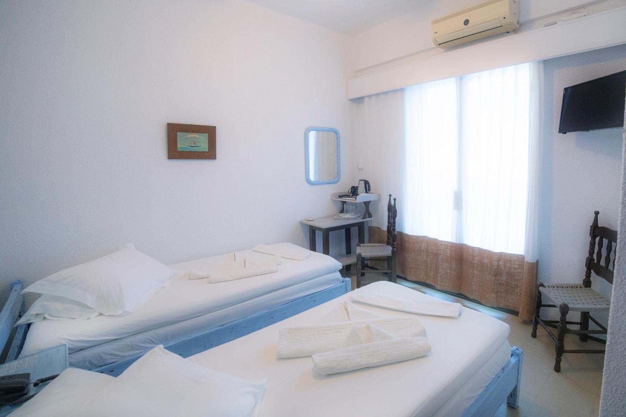 Marina Hotel Ágios Kírykos Extérieur photo