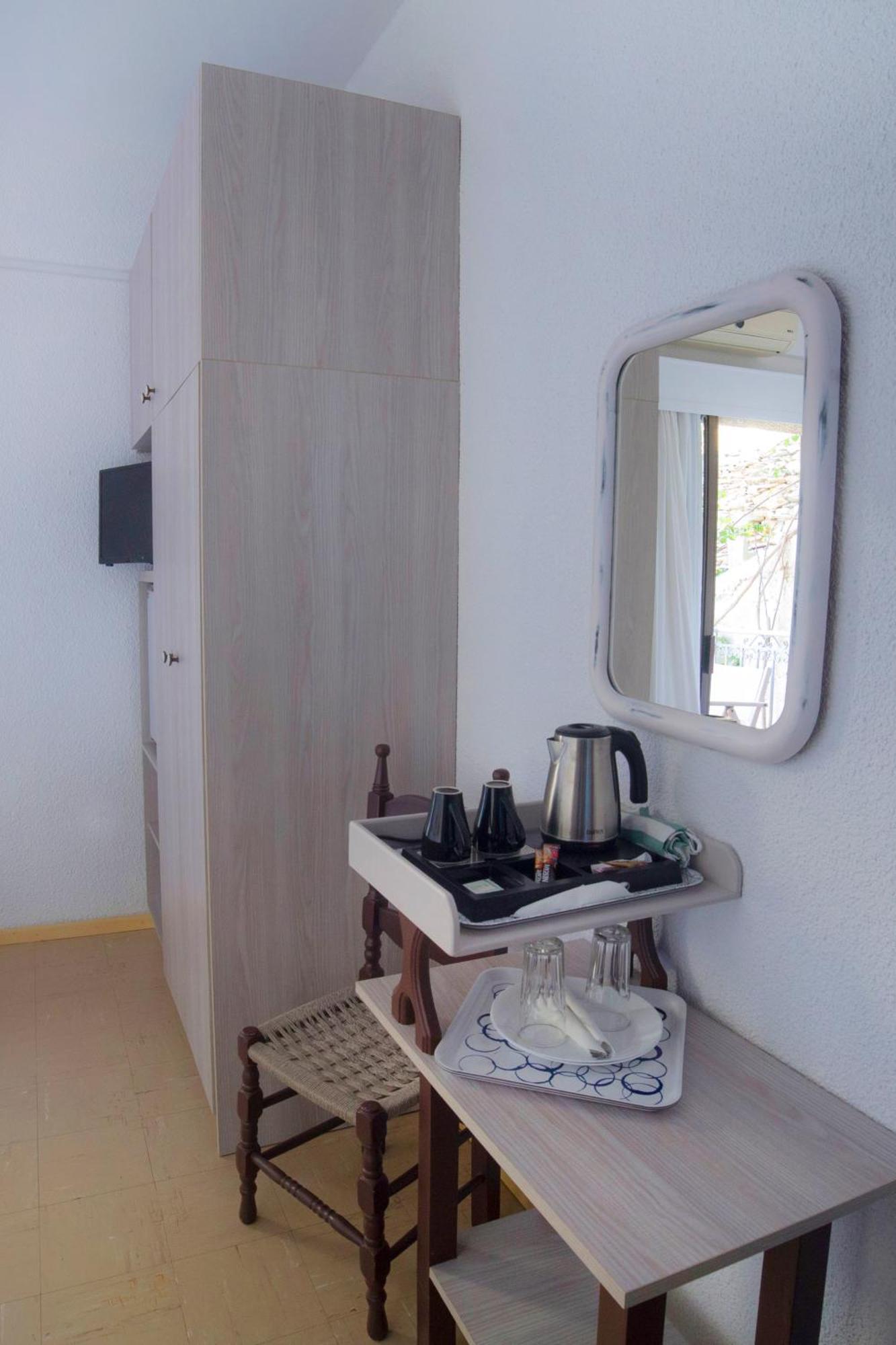 Marina Hotel Ágios Kírykos Extérieur photo
